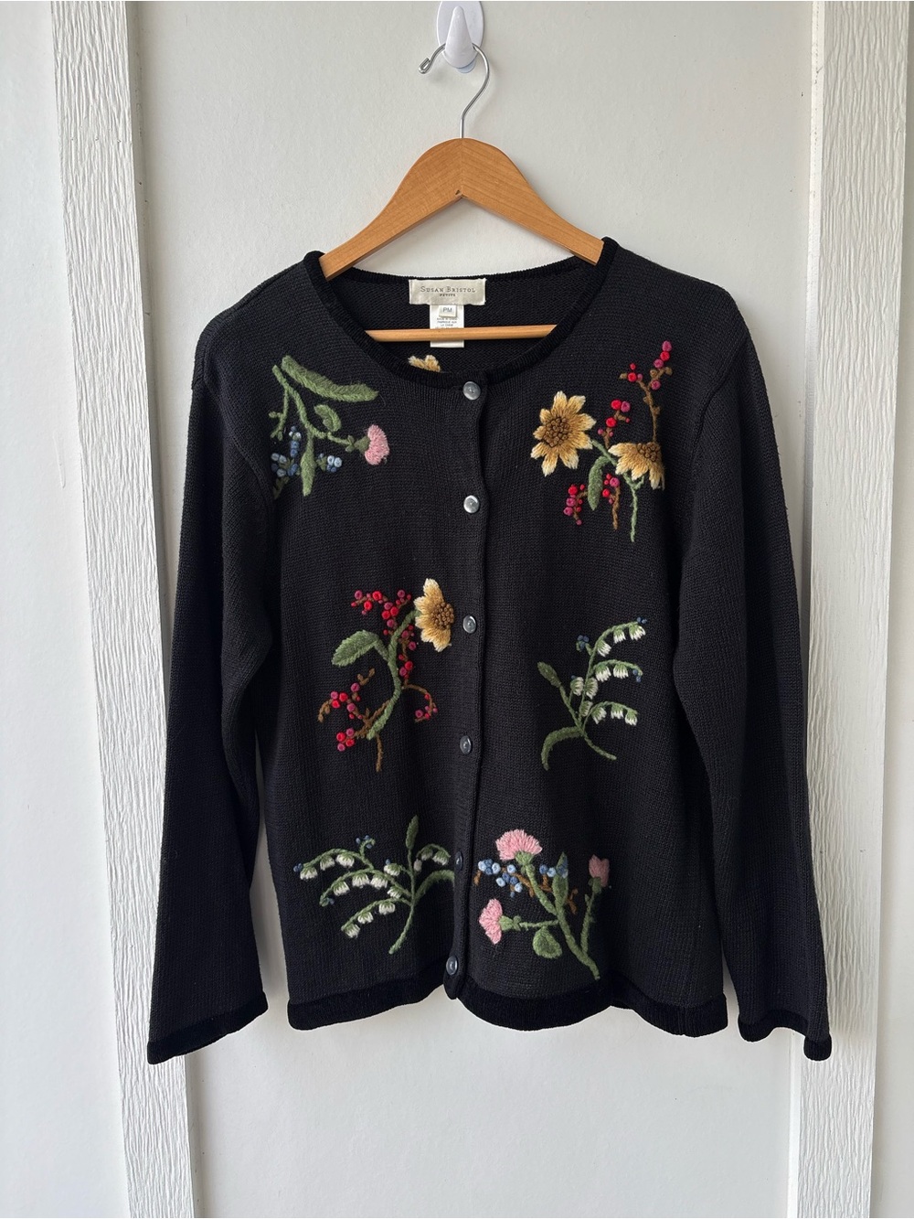 Susan Bristol Petite Hand Embroidered Floral Cardigan Sweater Black Cottagecore - Picture 3 of 6